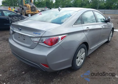 2011 Hyundai Sonata Hybrid from USA, damaged, VIN KMHEC4A49BA002280